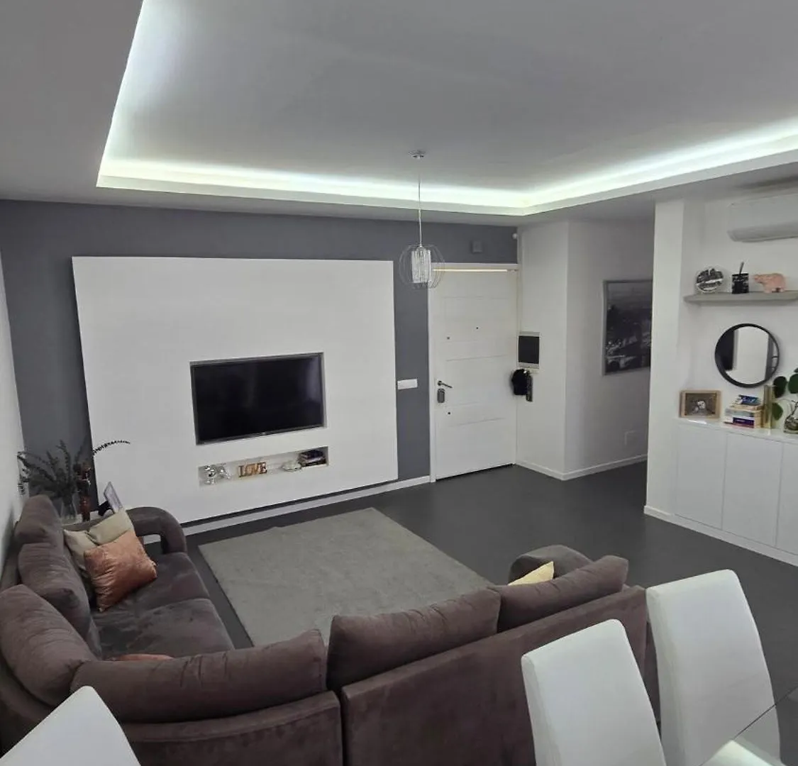 Family Apartment With Pool 普拉亚